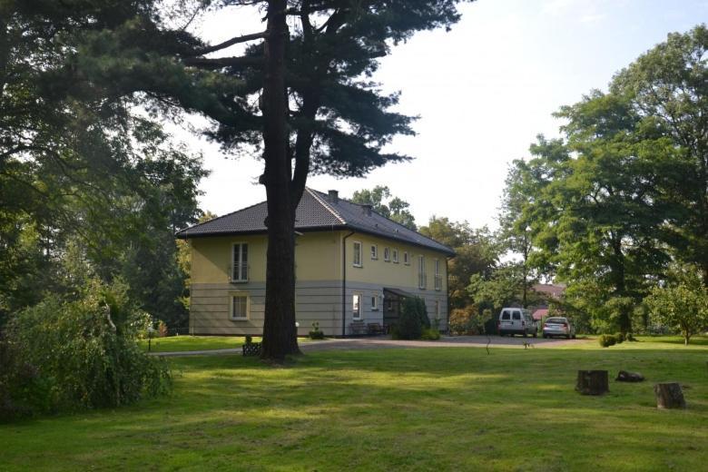 Park Hotel Dobrodzien エクステリア 写真